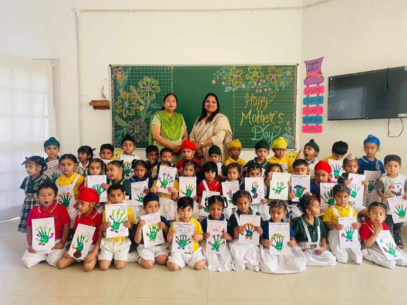 Mothers Day at Apex International School