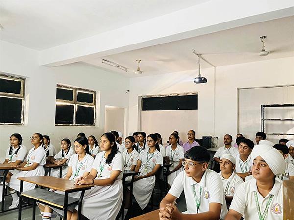 Principal Shallu Gupta Swachhata Initiative Apex School